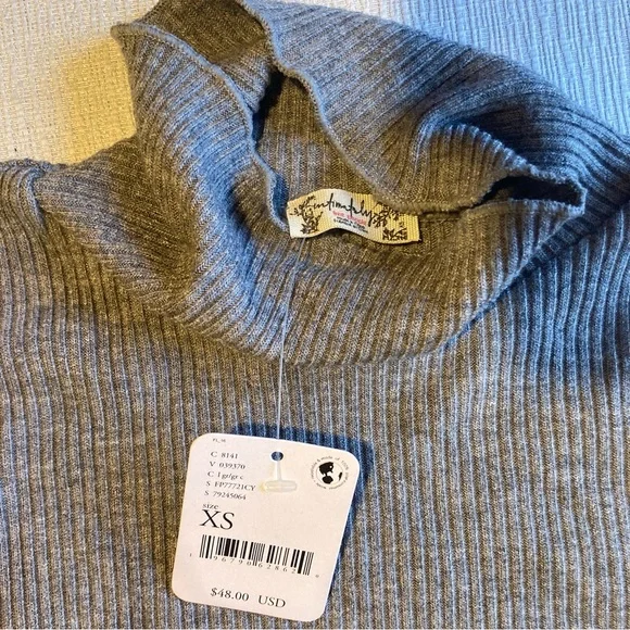 Free People Intimately Ribbed Grey Turtleneck Bodysuit NWT - Picture 3 of 8